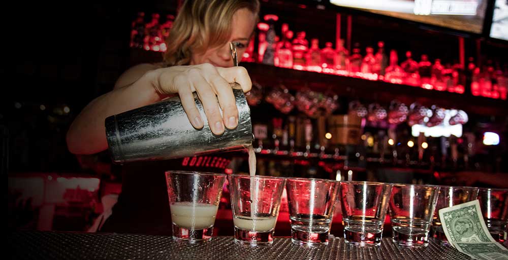 Choose the Right Jukebox for Bars and Restaurants